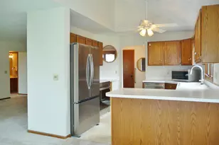 5310 Mist Flower Terrace, Loves Park, IL 61111 - Photo 9