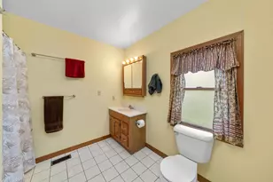 924 Suzy St, Sandwich, IL 60548 - Photo 21