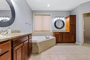 941 Tivoli Dr, Rockford, IL 61107 - Photo 25