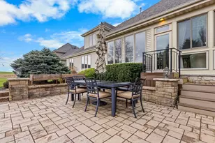 941 Tivoli Dr, Rockford, IL 61107 - Photo 53