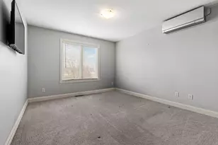 941 Tivoli Dr, Rockford, IL 61107 - Photo 37