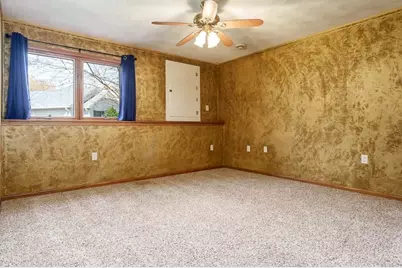 11422 Bayberry Drive, Roscoe, IL 61073 - Photo 39