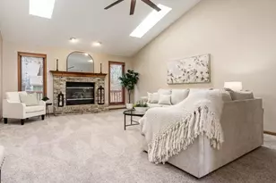 11422 Bayberry Dr, Roscoe, IL 61073 - Photo 5