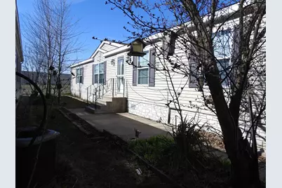 537 Park Avenue, Belvidere, IL 61008 - Photo 1