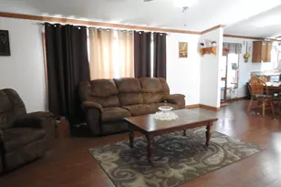 537 Park Ave, Belvidere, IL 61008 - Photo 5