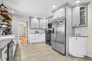 822 Prestwick Pkwy, Rockford, IL 61107 - Photo 11