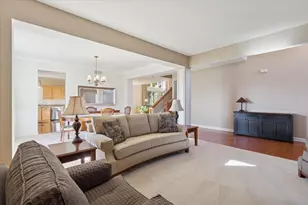 12310 Empire St, Loves Park, IL 61111 - Photo 9