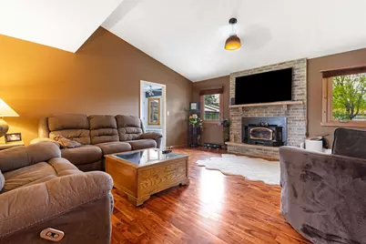 1692 Ben Franklin Road, Rockford, IL 61108 - Photo 5