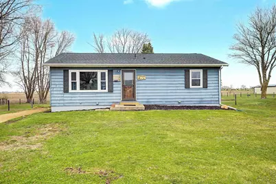 208 W Garfield Street, Pearl City, IL 61062 - Photo 1