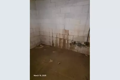 694 Montgomery Avenue, East Dubuque, IL 61025 - Photo 19