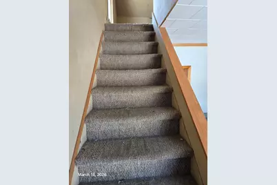 694 Montgomery Avenue, East Dubuque, IL 61025 - Photo 13