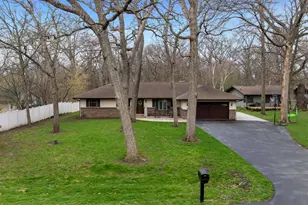 5816 N Fair Oaks Dr, Davis Junction, IL 61020 - Photo 1