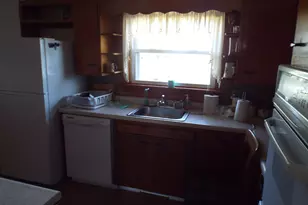 475 W Columbia Ave, Stockton, IL 61085 - Photo 3