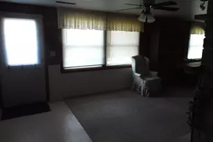 475 W Columbia Ave, Stockton, IL 61085 - Photo 23
