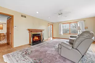 4A138 Winchester Dr, Apple River, IL 61001 - Photo 5