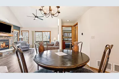 109 Walnut Hill Drive, Galena, IL 61036 - Photo 17