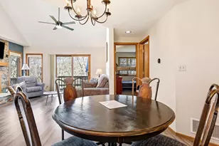 109 Walnut Hill Dr, Galena, IL 61036 - Photo 17