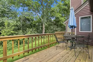 109 Walnut Hill Dr, Galena, IL 61036 - Photo 5