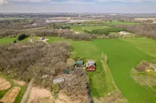 7330 N Crestview Rd, Stillman Valley, IL 61084 - Photo 39