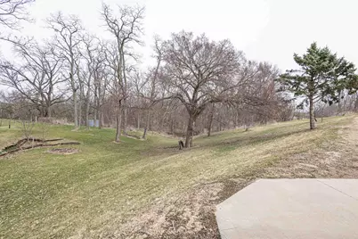 13800 W Valley Road, East Dubuque, IL 61025 - Photo 33