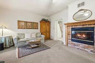 341 Spring St, Galena, IL 61036 - Photo 27