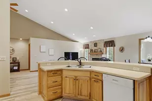 2608 E Hill Dr, Rock Falls, IL 61071 - Photo 13