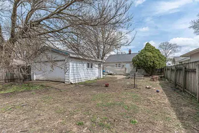 2717 Kinsey Street, Rockford, IL 61109 - Photo 11