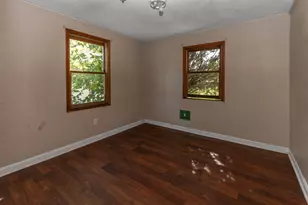 2717 Kinsey St, Rockford, IL 61109 - Photo 5