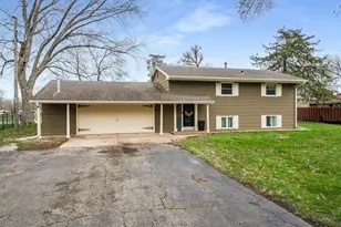 7265 Bergstrom Dr, Rockford, IL 61103 - Photo 3