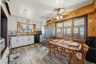 17870 Clover Rd, Morrison, IL 61270 - Photo 15