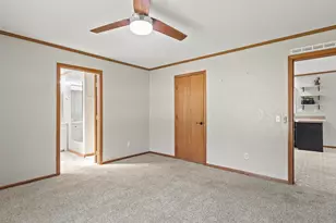 8686 Dutch Elm Ct, Roscoe, IL 61073 - Photo 19
