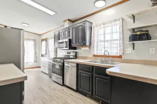 8686 Dutch Elm Ct, Roscoe, IL 61073 - Photo 11