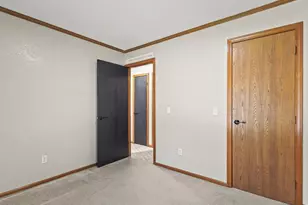 8686 Dutch Elm Ct, Roscoe, IL 61073 - Photo 27