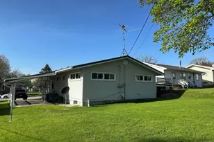 1626 Superior, Savanna, IL 61074 - Photo 15