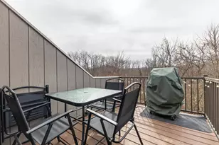 106 Plum Cove Dr, Galena, IL 61036 - Photo 7