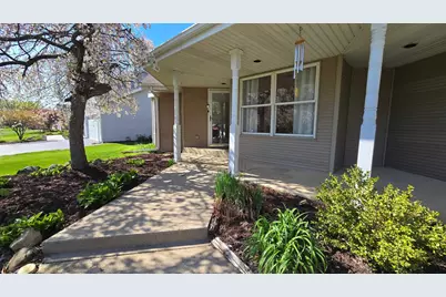 6394 Muirfield Lane, Rockford, IL 61114 - Photo 3