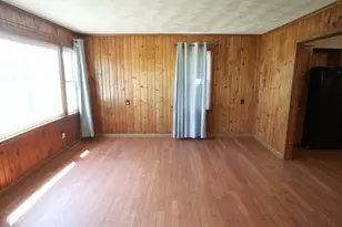 1424 N Day Ave, Rockford, IL 61101 - Photo 5