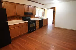 1424 N Day Ave, Rockford, IL 61101 - Photo 11