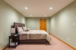 1354 University Dr, Rockford, IL 61107 - Photo 35