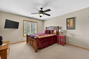 1354 University Dr, Rockford, IL 61107 - Photo 25