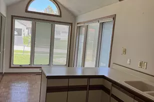 3010 Carefree Dr, Rockford, IL 61114 - Photo 13