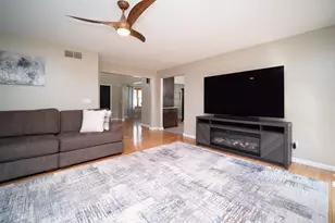 11266 Quinlann Pl, Machesney Park, IL 61115 - Photo 9