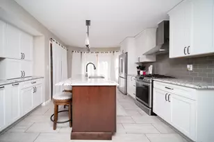 11266 Quinlann Pl, Machesney Park, IL 61115 - Photo 7