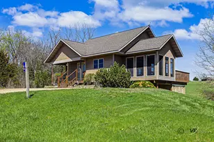 6 E Aspen Ct, Galena, IL 61036 - Photo 1