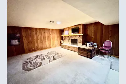 1240 S Appleton Road, Belvidere, IL 61008 - Photo 29