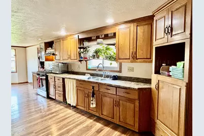 1240 S Appleton Road, Belvidere, IL 61008 - Photo 11