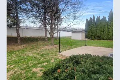 445 Peach Street, East Dubuque, IL 61025 - Photo 5