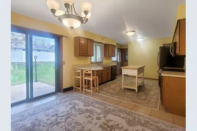 445 Peach Street, East Dubuque, IL 61025 - Photo 11