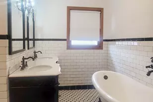 445 Peach St, East Dubuque, IL 61025 - Photo 19