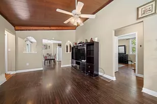 345 S Memorial Ave, Rockford, IL 61102 - Photo 5